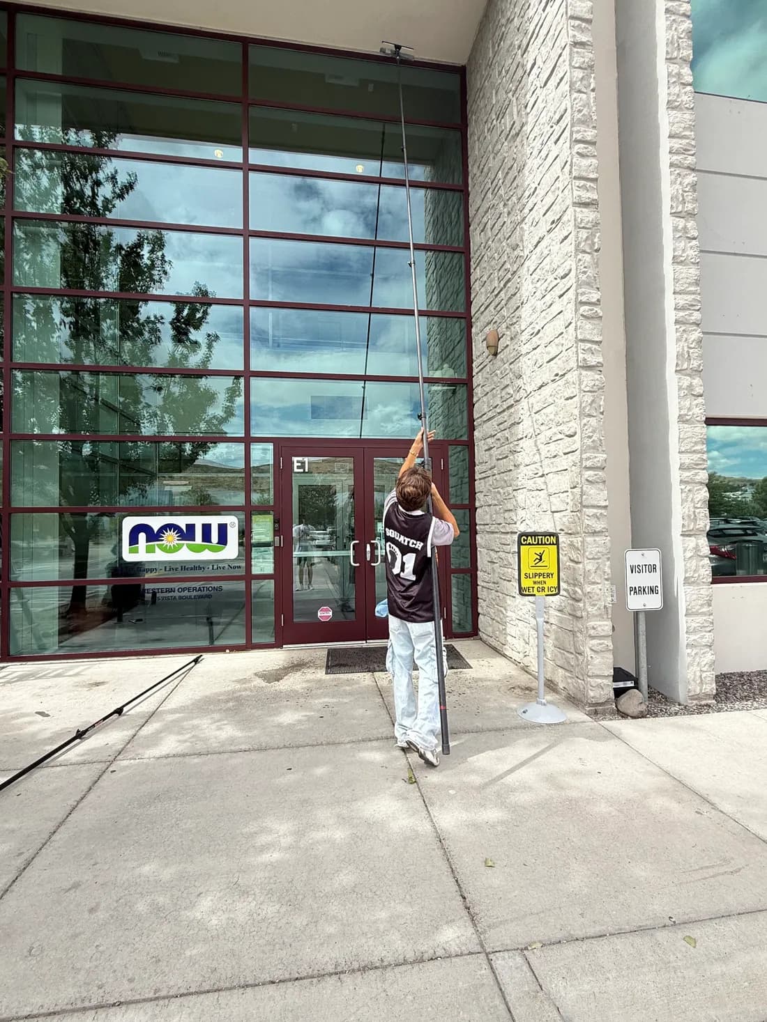 Commercial storefront window cleaning in the Reno–Tahoe area